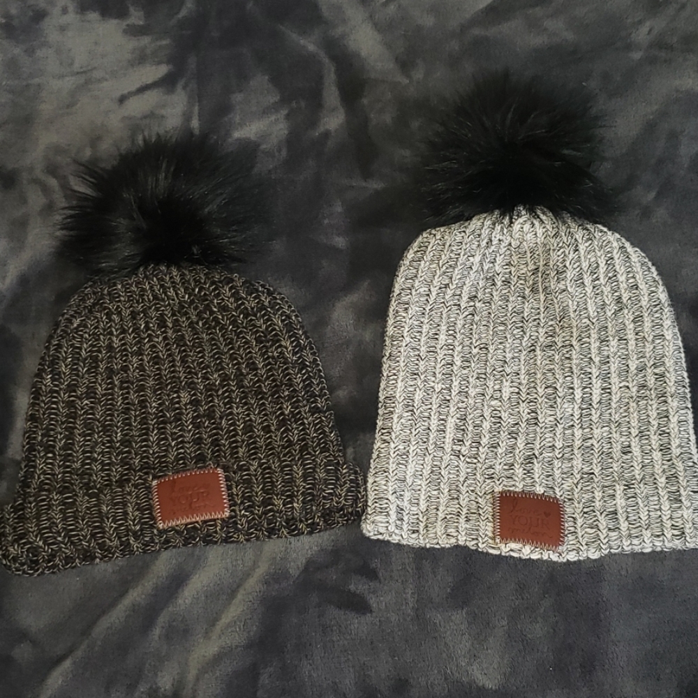 ❄Set of 2 love your melon beanies
